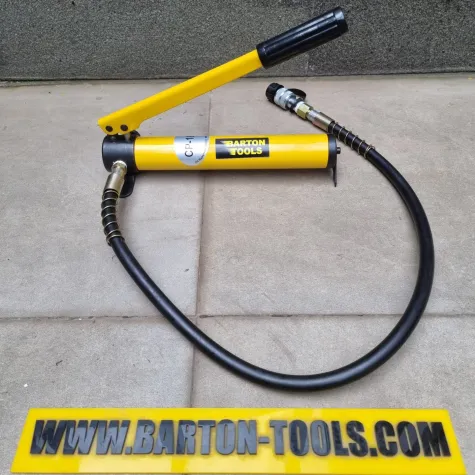 Hand-Operated Manual Hydraulic Pumps Hand Operated Hydraulic Pump / Pompa Tangan Hidrolik Manual Single Acting 400ml CP-180 BARTON 1 cp_180