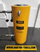 Double Acting Hydraulic Cylinder  Silinder Hidrolik 100 Ton 300mm Stroke  HHYG100300S  BARTON