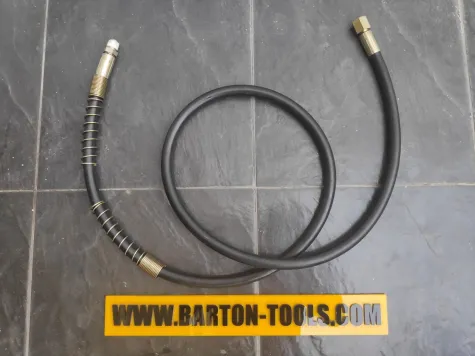 Hydraulic Hose Rubber Hydraulic Hose 3/8" R2 700Bar 70MPa 10000psi 1.8M / Selang Hidrolik RH_M BARTON 1 rh_m